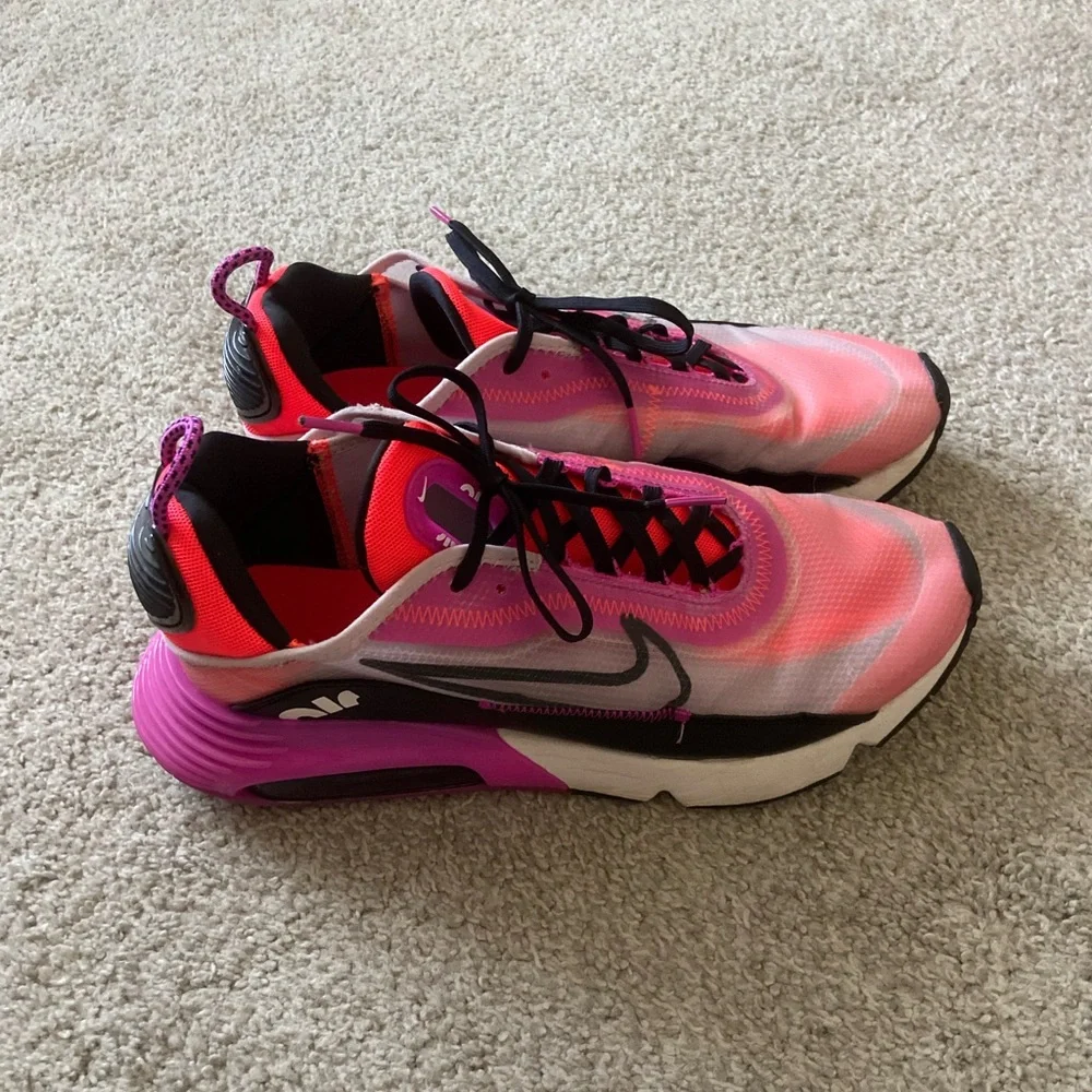 Nike‎ Air Max 2090 Womens Pink Iced Lilac Crimson Sneakers Mens 9.5 women Sz 11